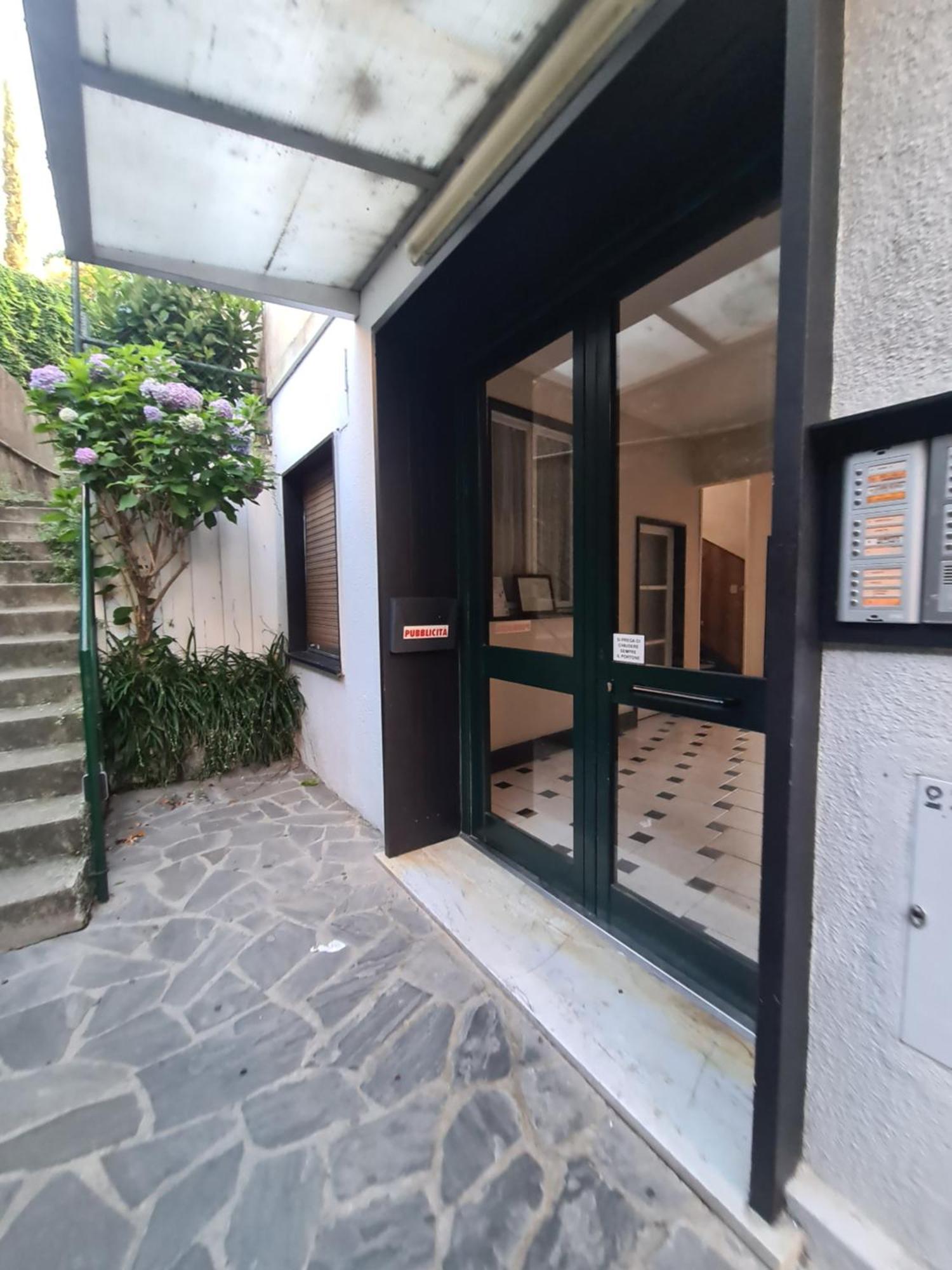 Appartamento Elegante A Rapallo By Portofinovacanze ภายนอก รูปภาพ